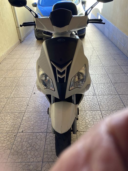 Scooter Adly 125cc