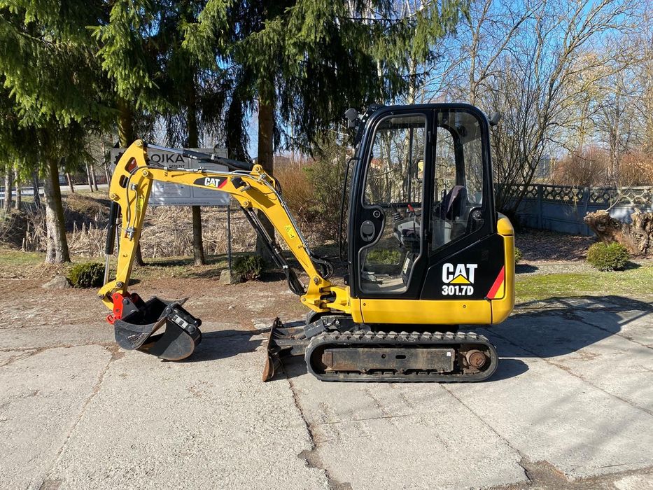 Caterpillar 301.7D | 2016rok | pełny serwis | super stan | FV  CAT  301.7d 302.4d 302.7d 302.5 302 302.7 303 303.5