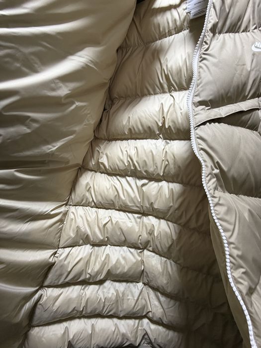 Куртка чоловіча Nike