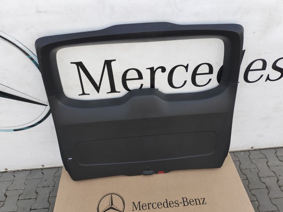 Обшивка задньої дверки- ляди Віто 447 Ве-класс Пластик Карта ляди Vito