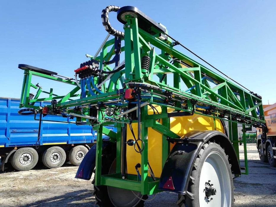 Оприскувач (Сорока) Вектор  3000/24  Bravo 180