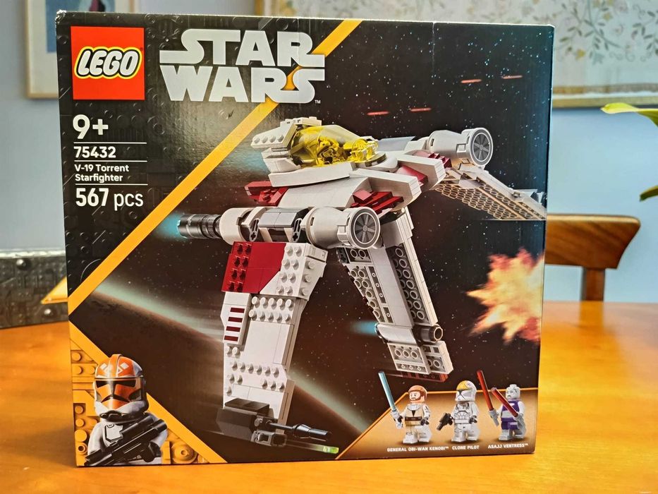 Lego Set 75432, V-19 Torrent Starfighter