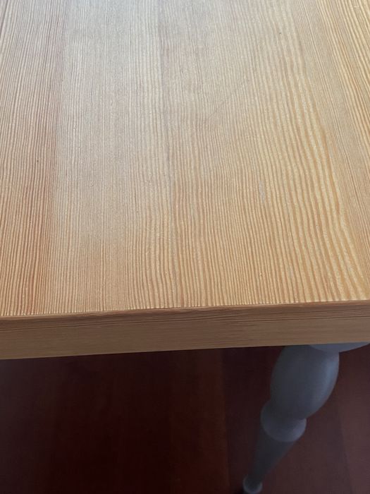 Secretária Ikea tampo carvalho