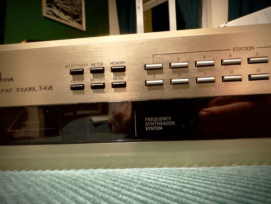 Accuphase T-108  (230V) + pilot + instrukcja + oryginalny karton