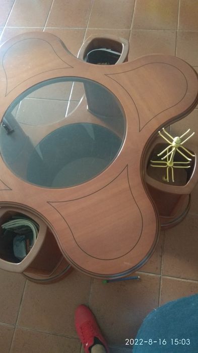 Mesa centro como nova