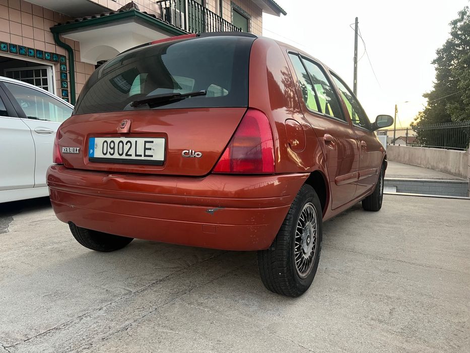 Renault Clio II 1.2 — photo 3