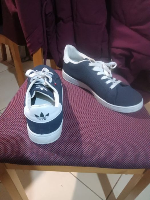 Sapatilhas adidas