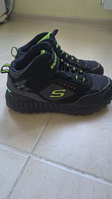 Кросівки, хайтопи, череви Skechers,36,5 розміру к Sи