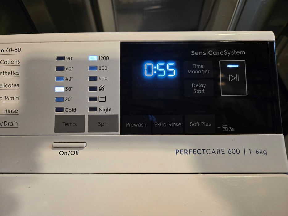 Pralka 40cm Elektrolux 1-6 kg Waga prania. 1200 obr. Gwarancja! LCD. Po serwisie. Super stan.