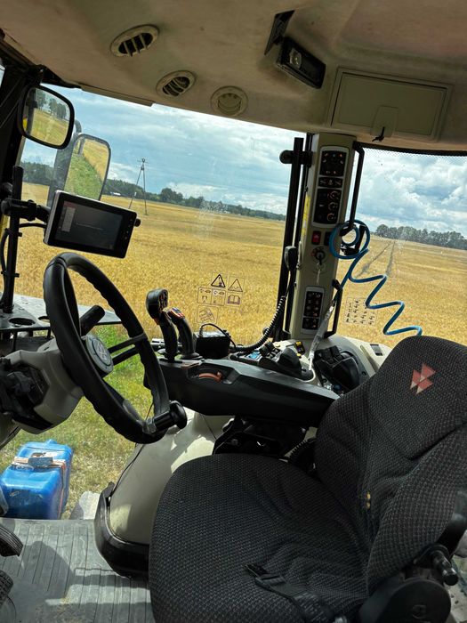 Massey Ferguson 7715s Dyna VT