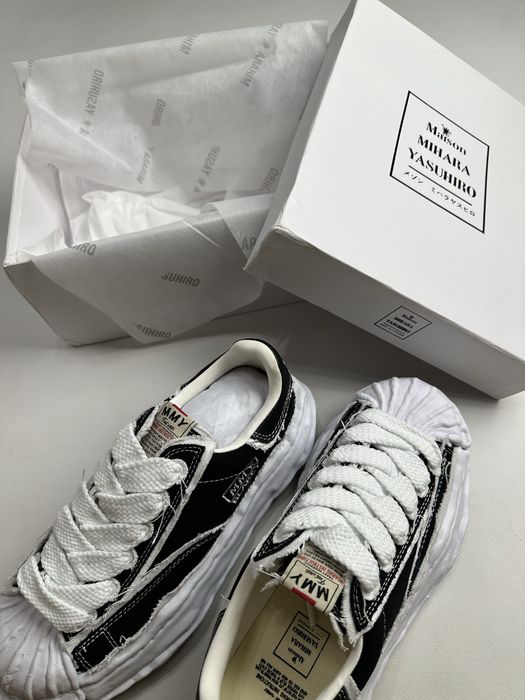 MMY Maison Mihara Yasuhiro BLAKEY 43 27 черные белые custom opium 42,5