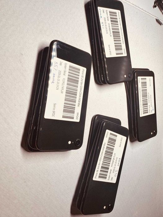 Смартфони Apple Iphone SE 2020 SE2 64 / 128GB гарантія 6 міс є опт