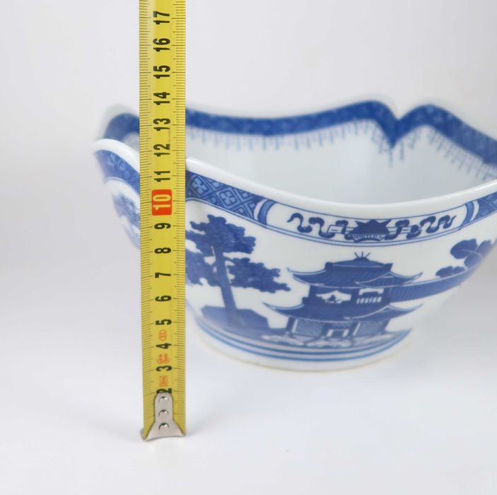 Saladeira porcelana azul e branca da China - Cantão