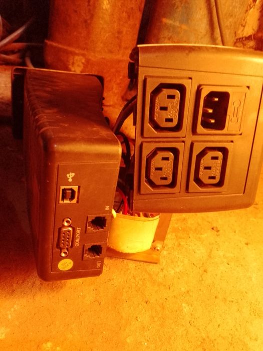 Источник безперебойного питания 600