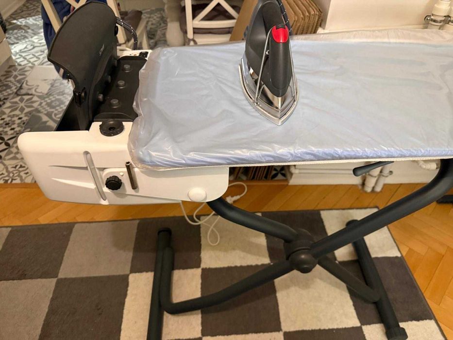 Prasowalnica MAC5 z generatorem pary