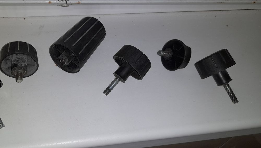 Газовий ліфт,колеса  для комп'ютерного крісла. Цей вживаний газовий лі