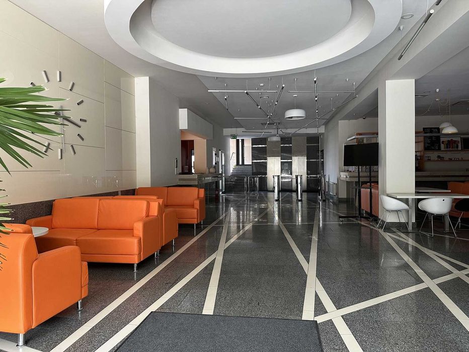 Оренда Офісу 700 м2, в БЦ Геліос, метро Берестейська, генератор