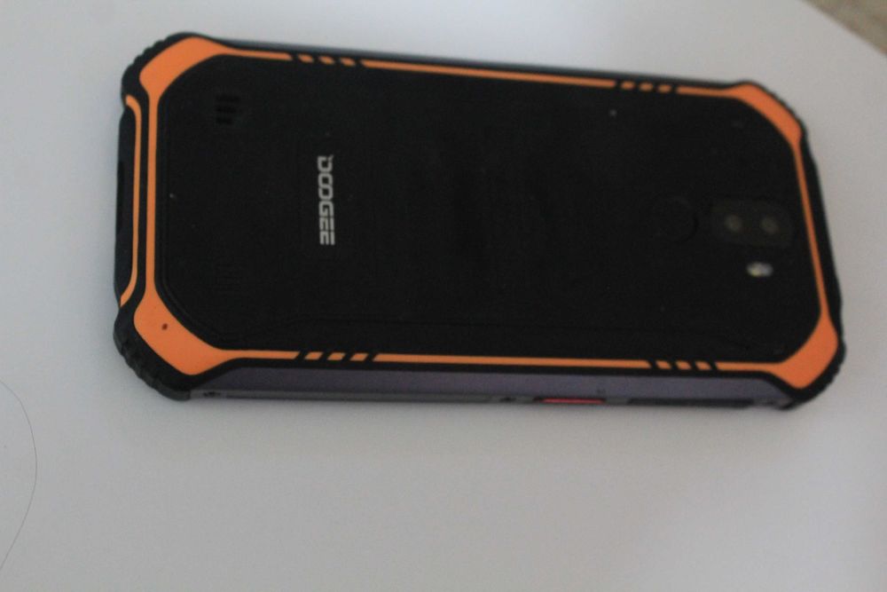 Telefon Doogee IP 68