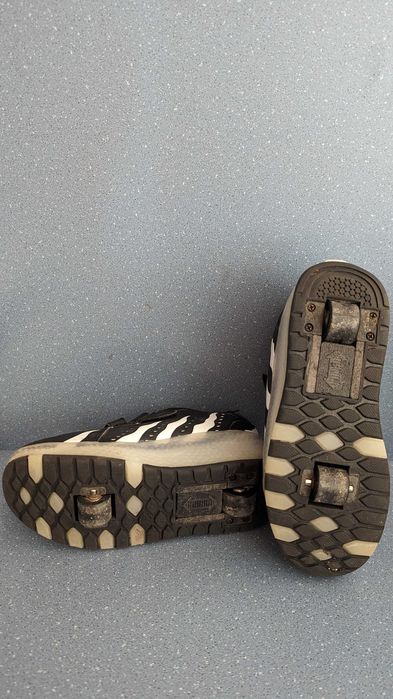 Кросівки ролики 2 колеса