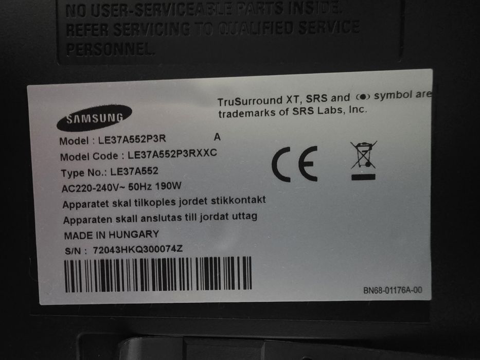 TV Samsung 37" sem riscos e em pleno funcionamento