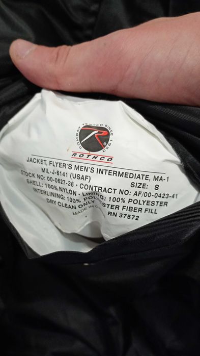 Бомбер MA-1 size S стан ідеал