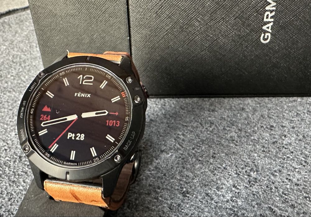 Garmin Fenix 6 Pro Sapphire (tytan DLC) 47 mm, wersja Lux, zakup Apart