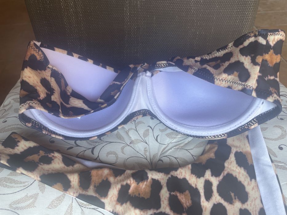 Гарний модний сексуальний тігровий купальник пуш-ап