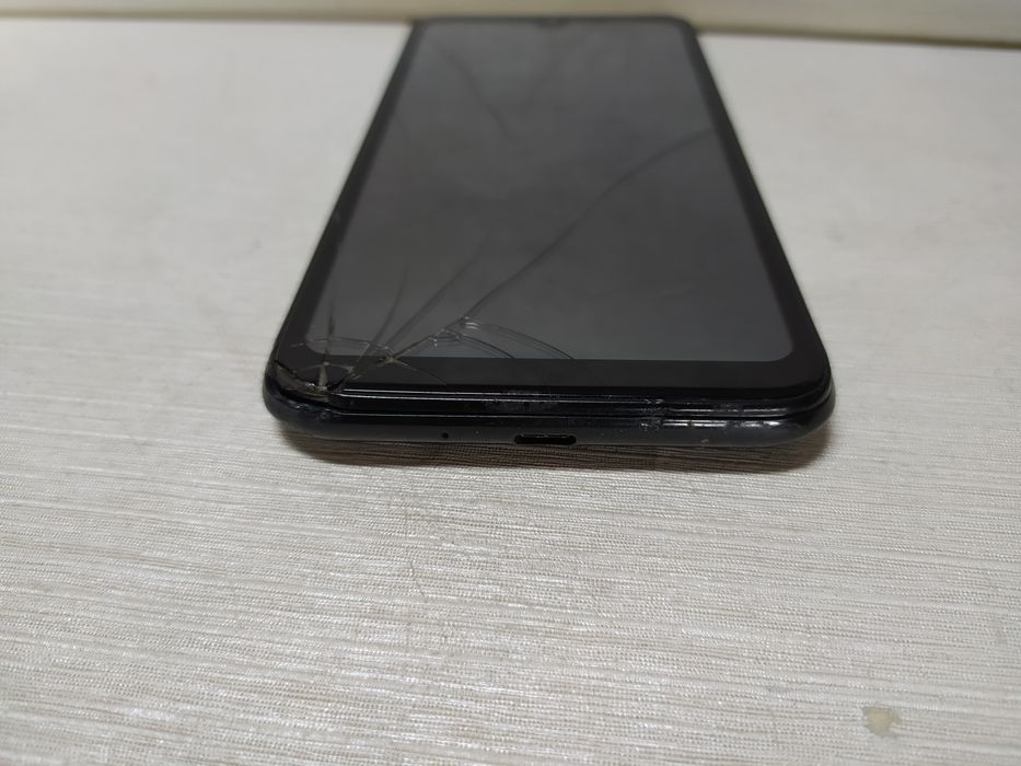 Смартфон  Tecno POP 5 (BD2d) (Android 11 / 8 ядер )