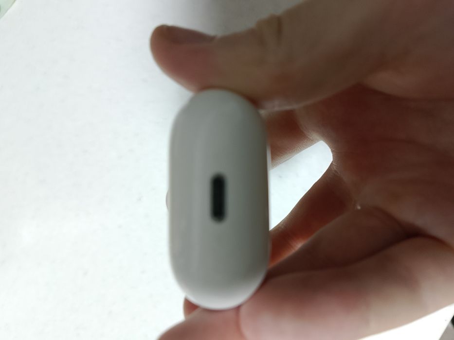 Apple AirPods 2 навушники