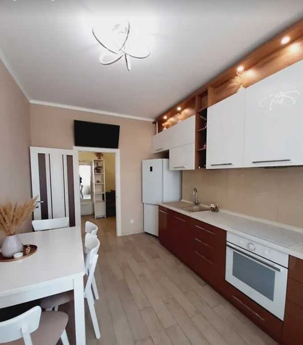 Довготривала оренда 1к квартири на вул. Добровольців/ЖК Ассоль