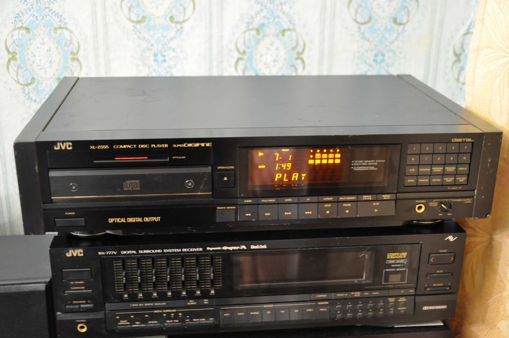 cd програвач JVC XL-Z555