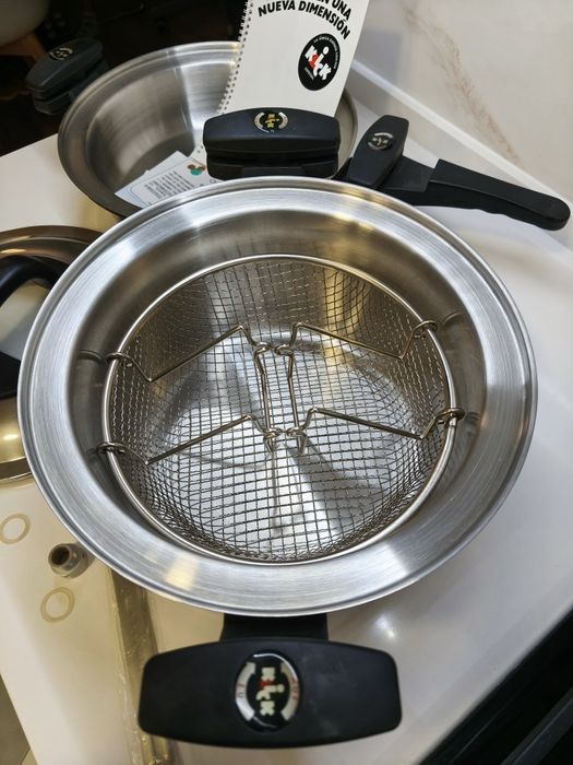 Conjunto de 2 panelas