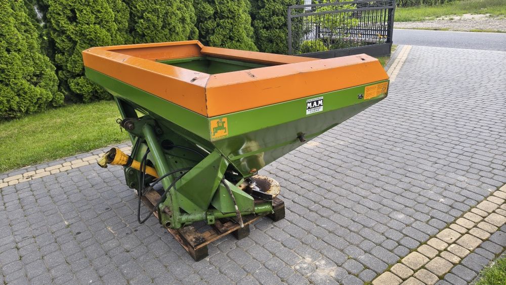 Rozsiewacz Amazone ZAU 1501, nadstawka, stan bdb!