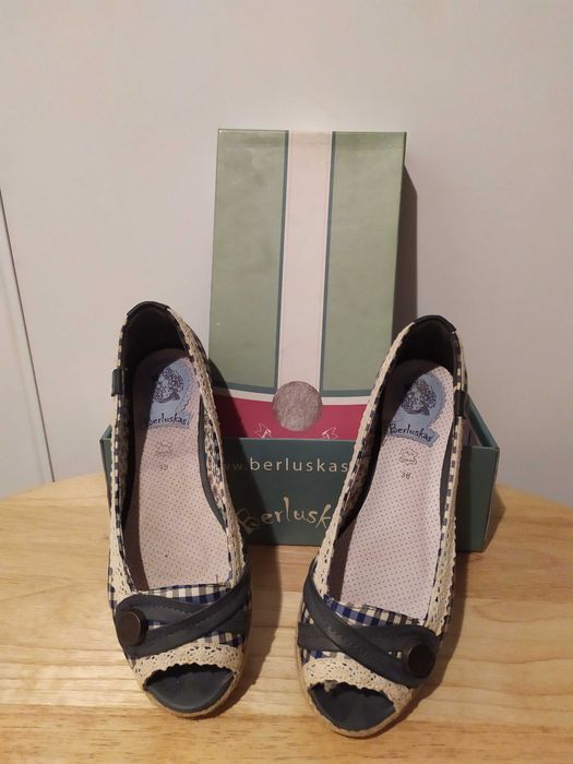 sapatos senhora Berluskas tam 38