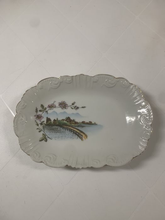 Travessa chinesa vista alegre