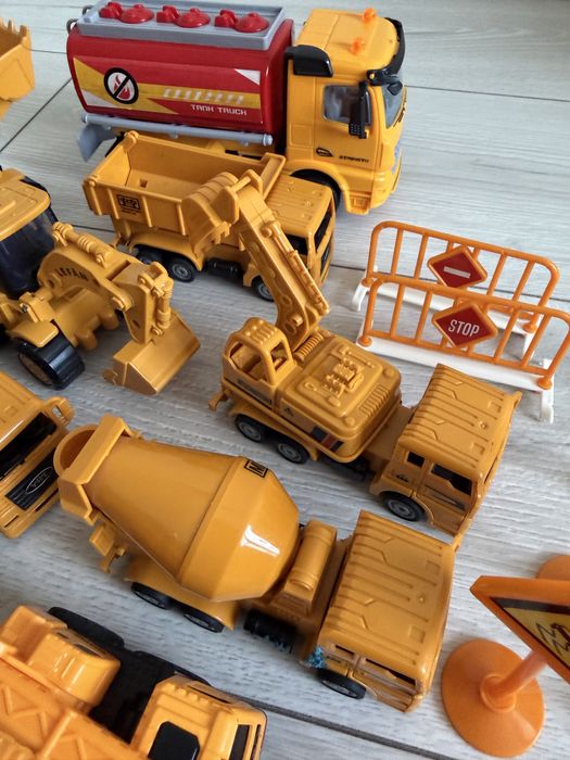 Будівельна техніка, бульдозер, екскаватор, вантажівка, бетономішалка