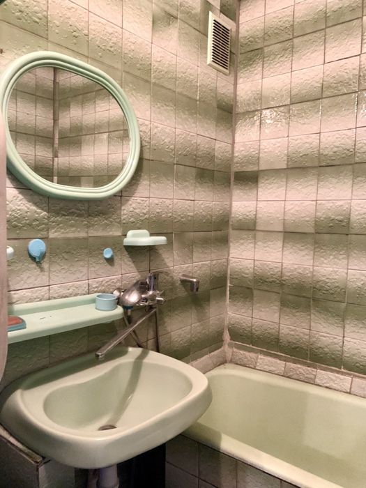 Продам 2 ком квартиру Южный мкрн, Пески