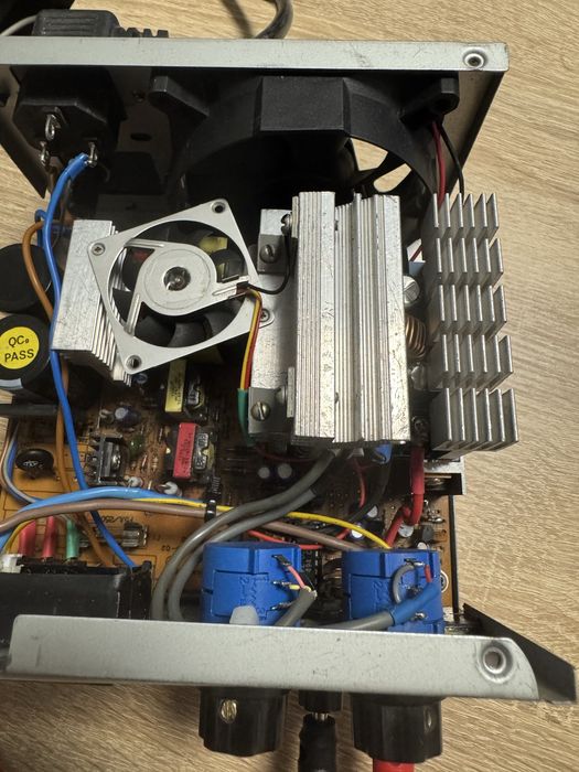 Блок питания зарядное устроство