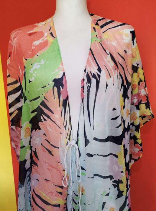 Fajne kimonko perero frędzle