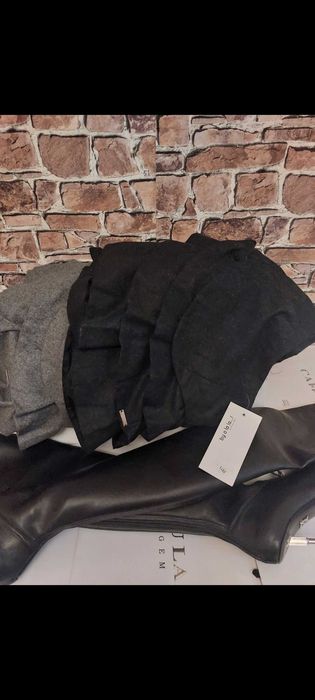 Spódnico-spodenki w kolorze szarym i czarnym Marki by o la la