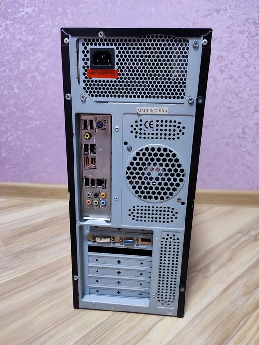 ПК Intel Xeon e5450/8gb ddr2/128gb SSD/500gb HDD/GTX 250 512mb