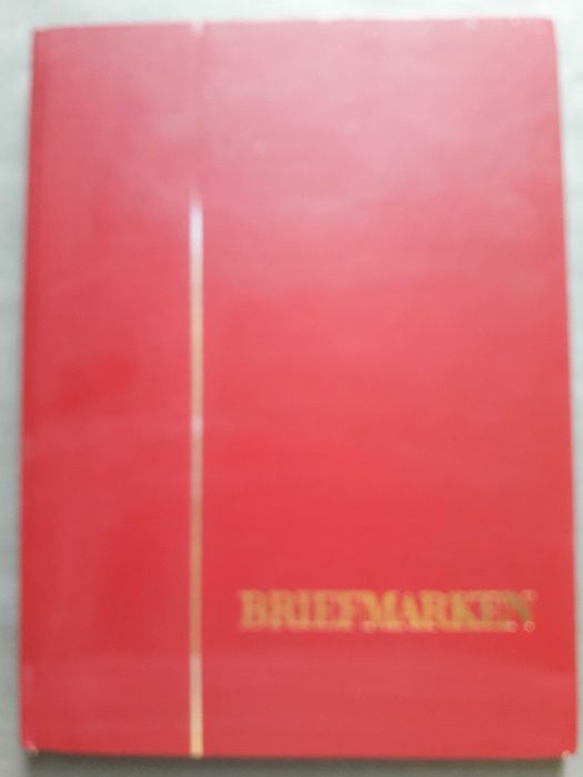 Set of 3 Classifiers, 16 Pages64739780330242121