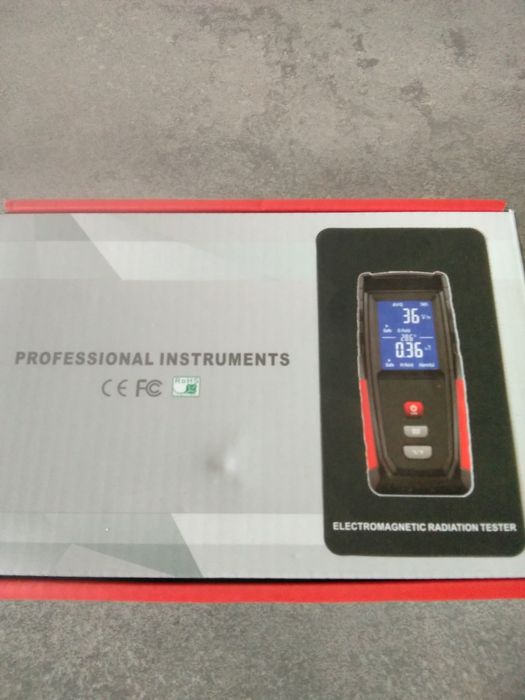 Miernik pola elektromagnetycznego Wintact WT3121