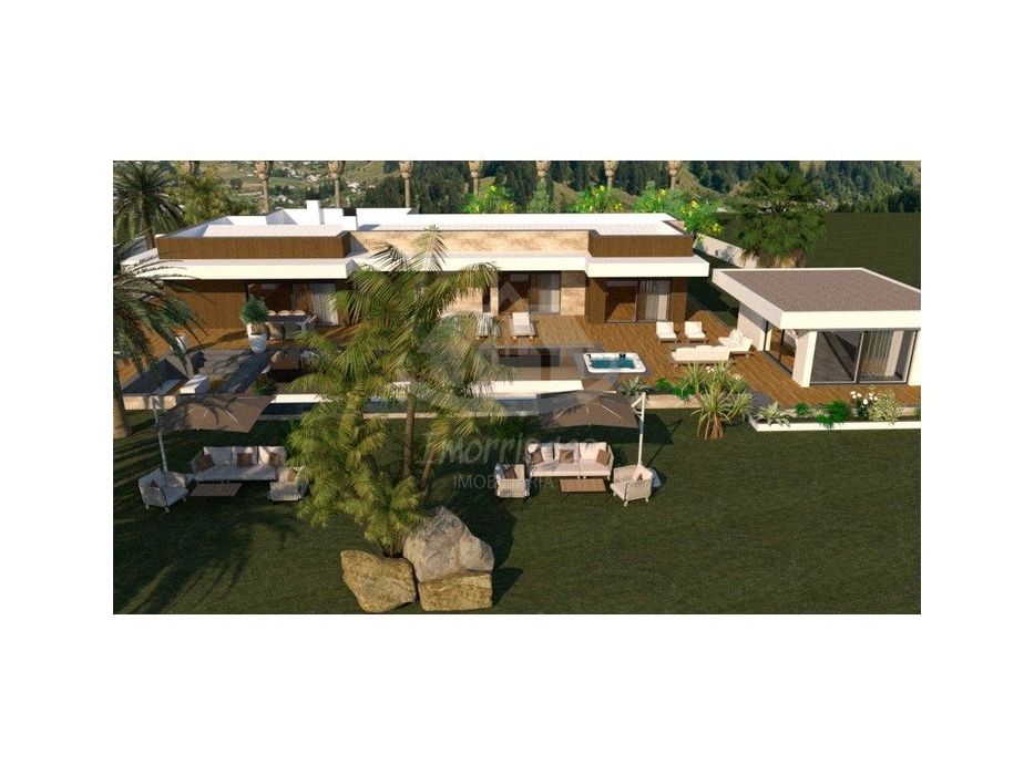 Terreno com 2.534,65 m² e projeto incluído em Vialonga