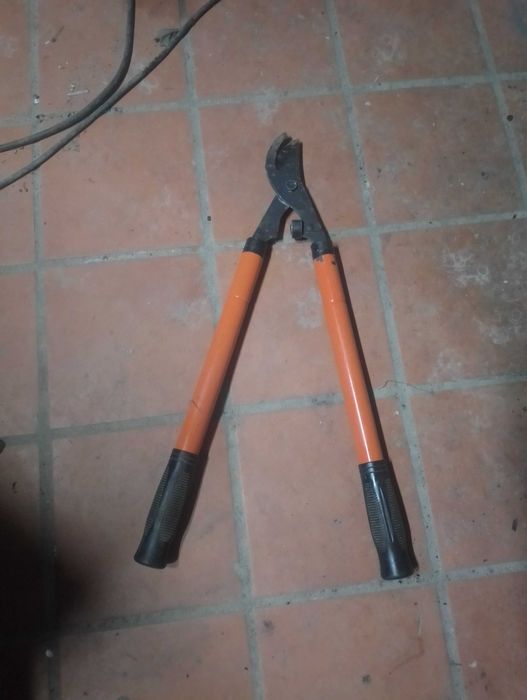 Tesourão poda extensível
