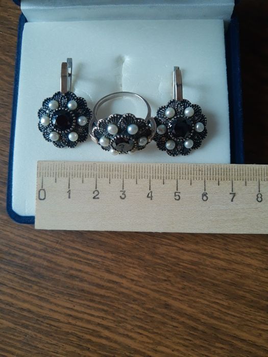 Серебряный набор с гематитом