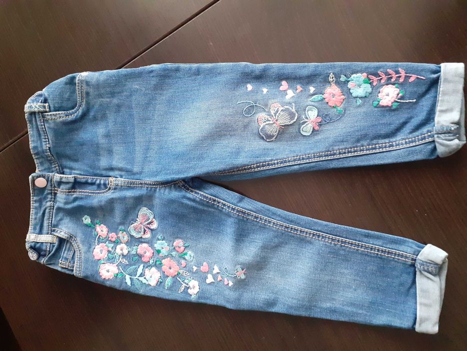 Spodnie jeansowe dla dziewczynki