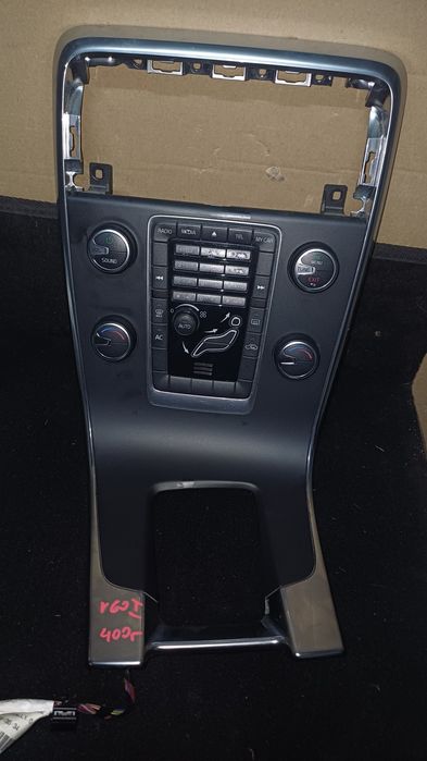 Panel klimatyzacji climatronic ramka volvo v60 l 10-13