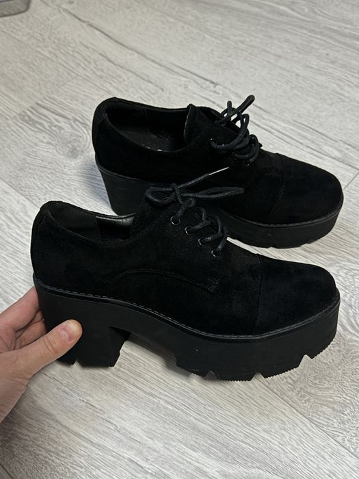 Туфлі-дербі ,лофери на платформі . Cropp