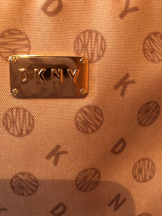 Kosmetyczka DKNY
